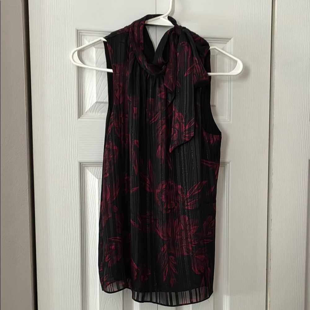 White House Black Market Black and Red Sleeveless Tie Front Blouse